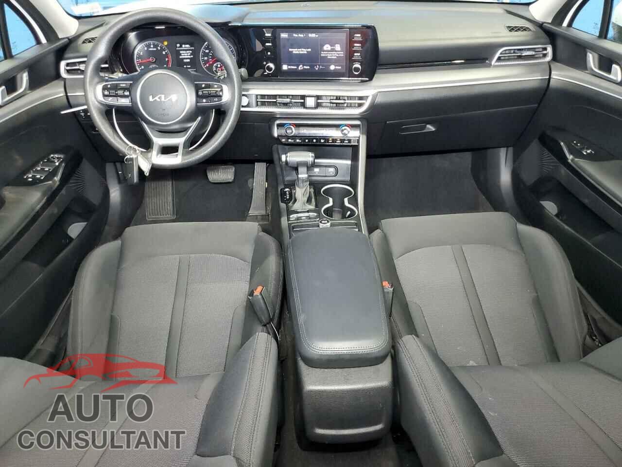 KIA K5 2023 - 5XXG14J25PG216292