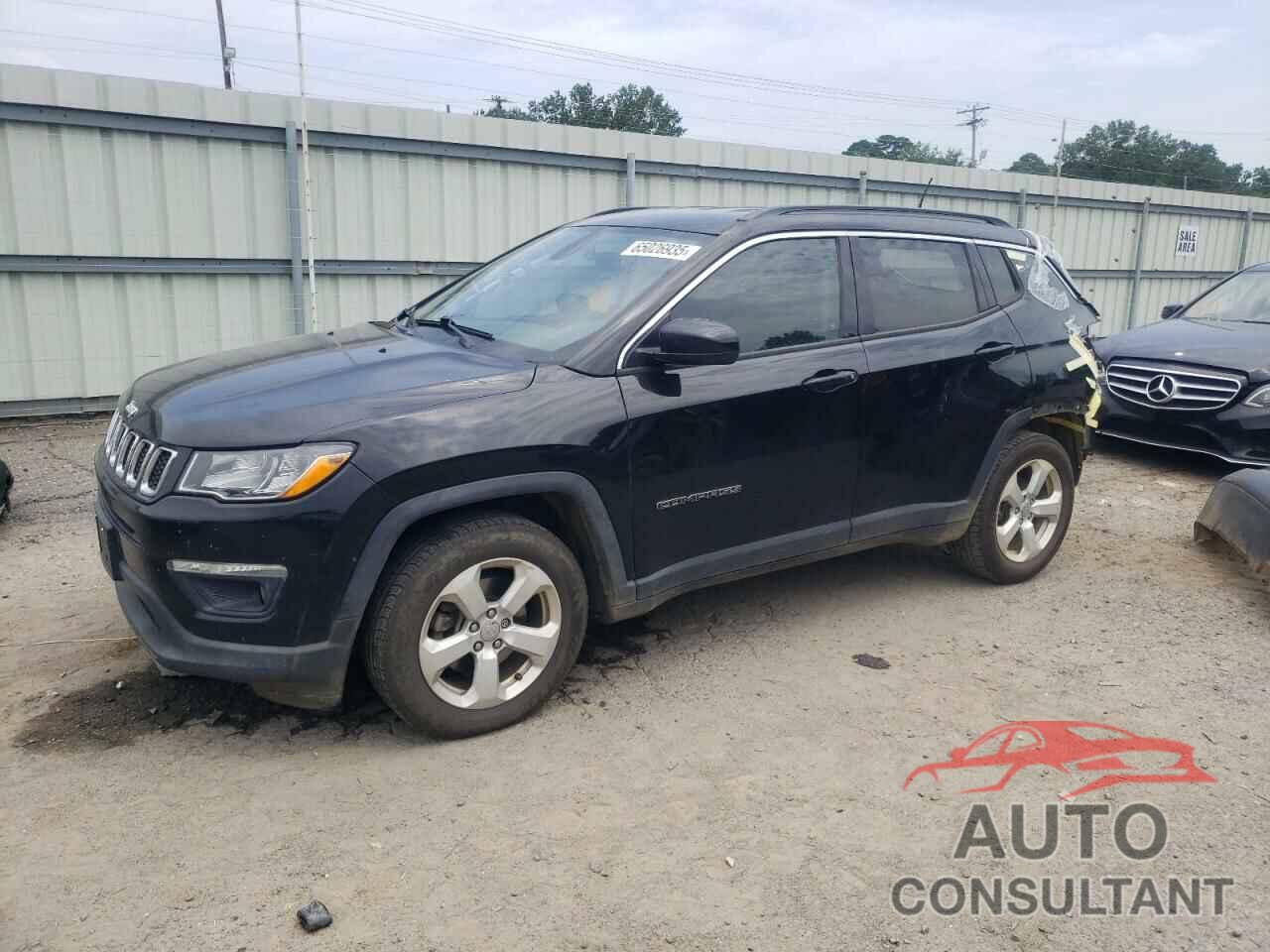 JEEP COMPASS 2018 - 3C4NJCBB5JT102403