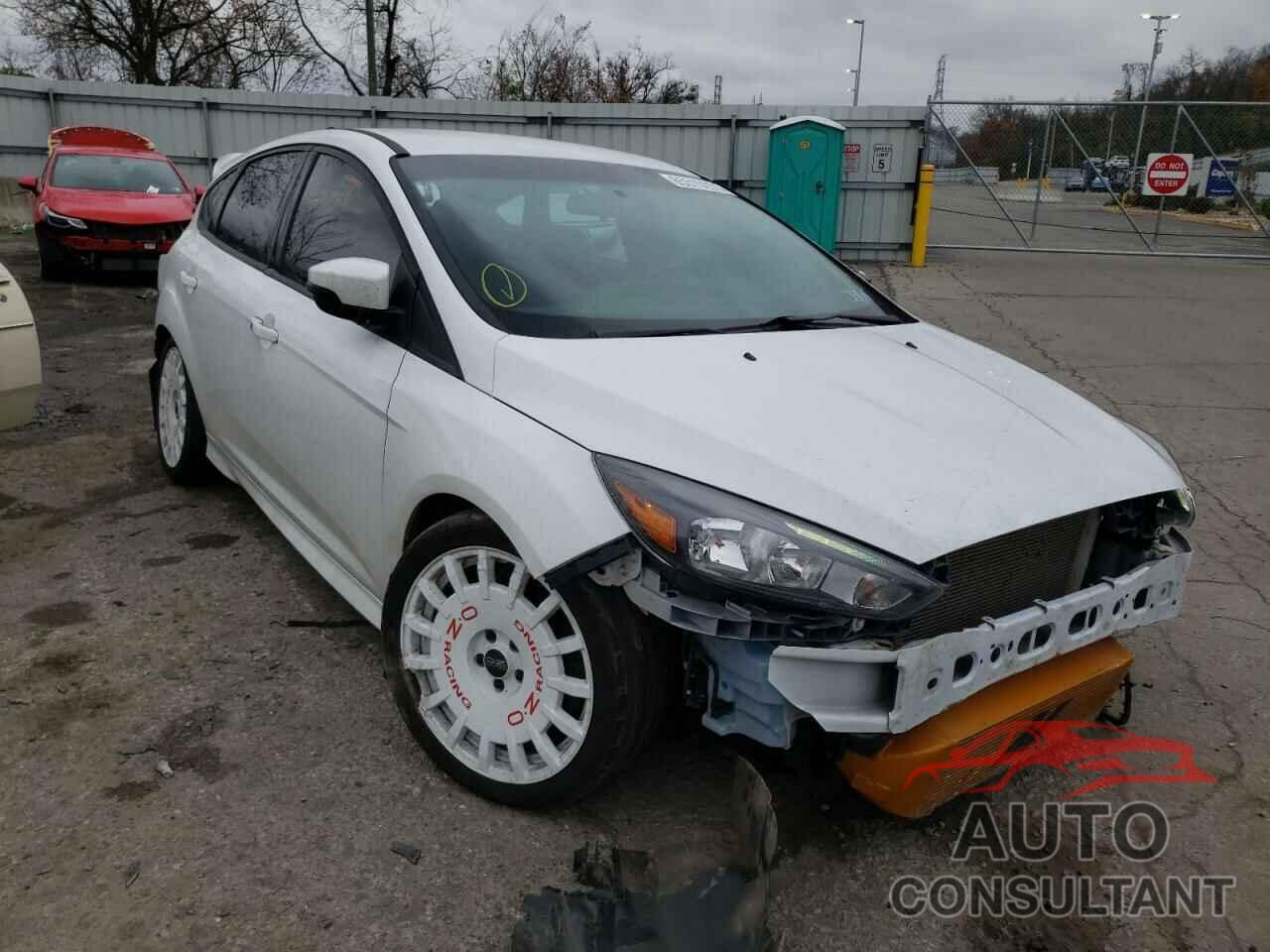 FORD FOCUS 2018 - 1FADP3L98JL221554