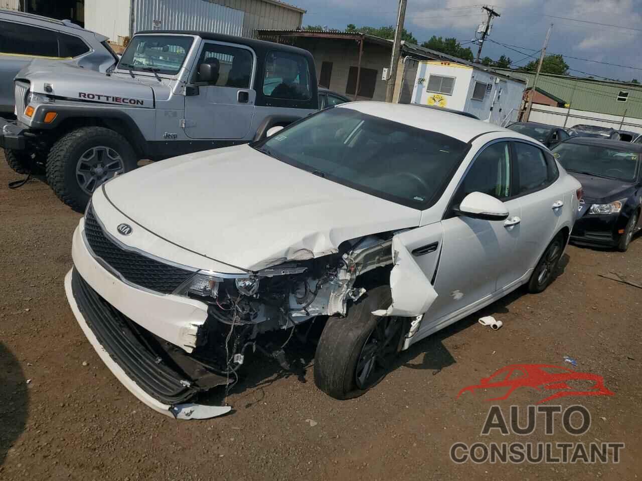 KIA OPTIMA 2018 - 5XXGT4L37JG229312