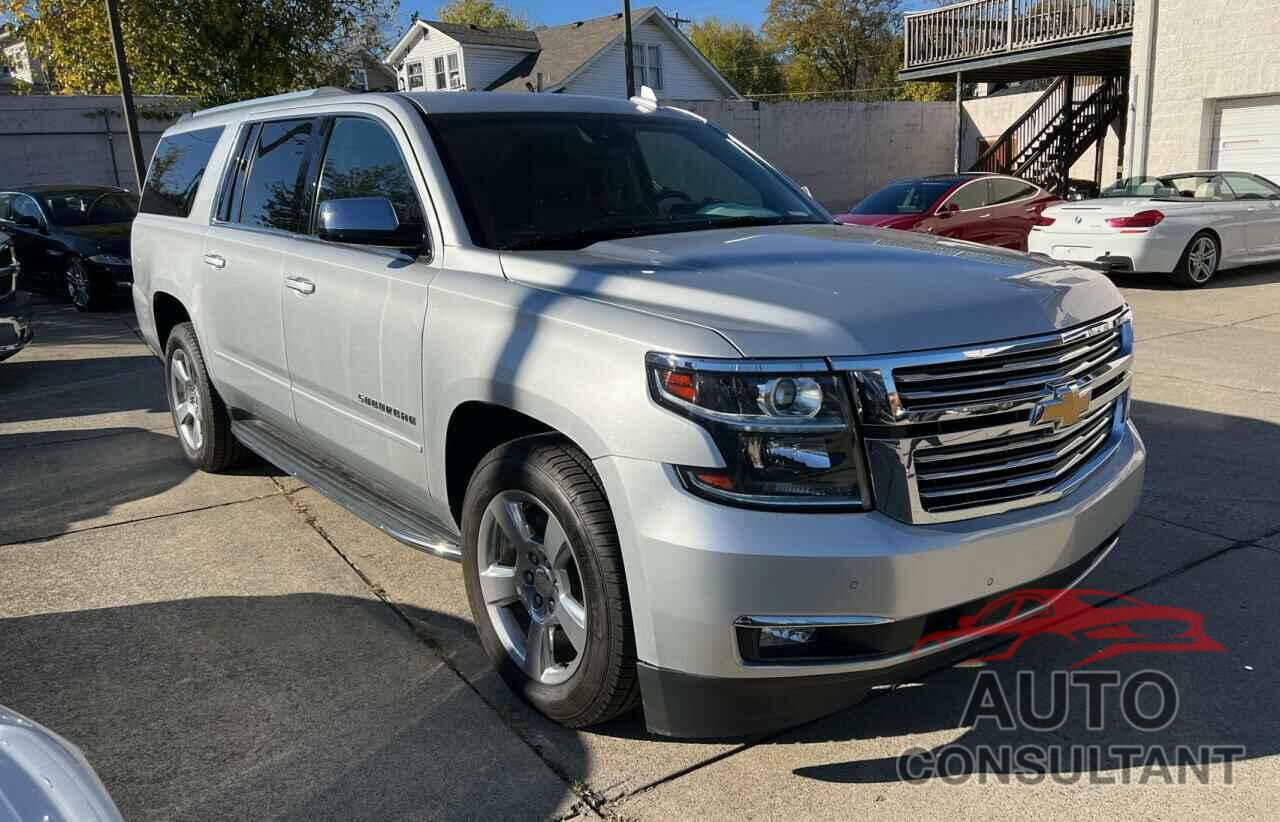 CHEVROLET SUBURBAN 2019 - 1GNSKJKC6KR238666