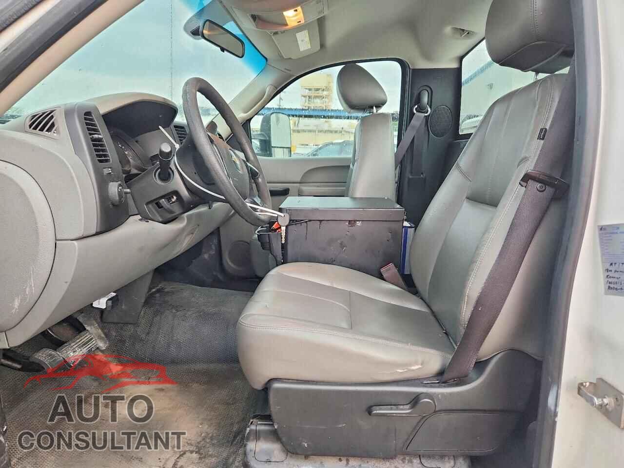 CHEVROLET SILVERADO 2012 - 1GCNCPEX2CZ320903