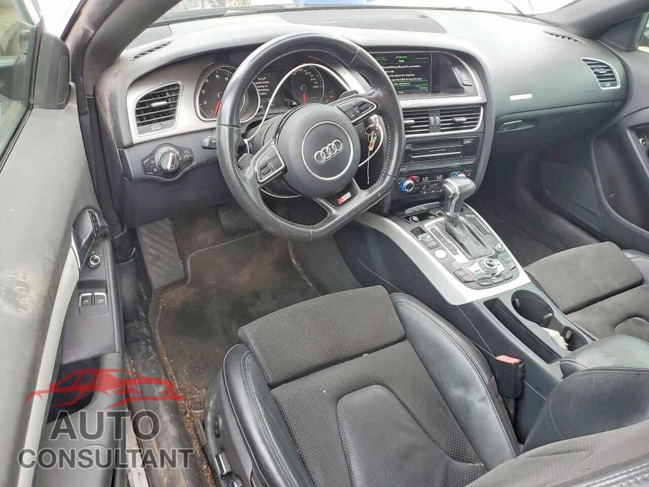 AUDI A5 2013 - WAUDFBFR1DA080665