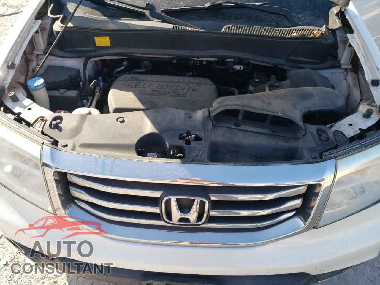 HONDA PILOT 2012 - 5FNYF4H97CB070080