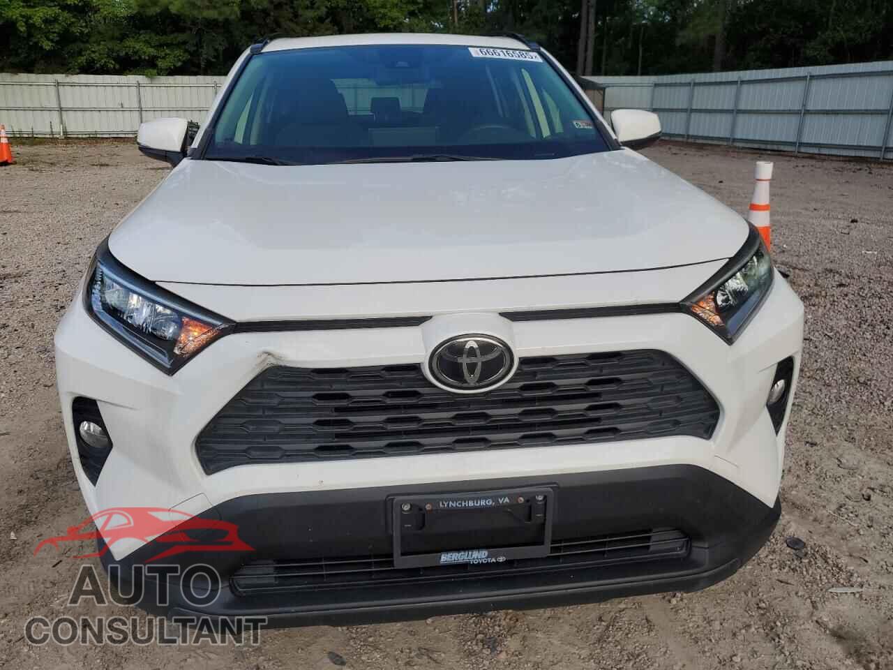 TOYOTA RAV4 2019 - JTMP1RFV8KD019832