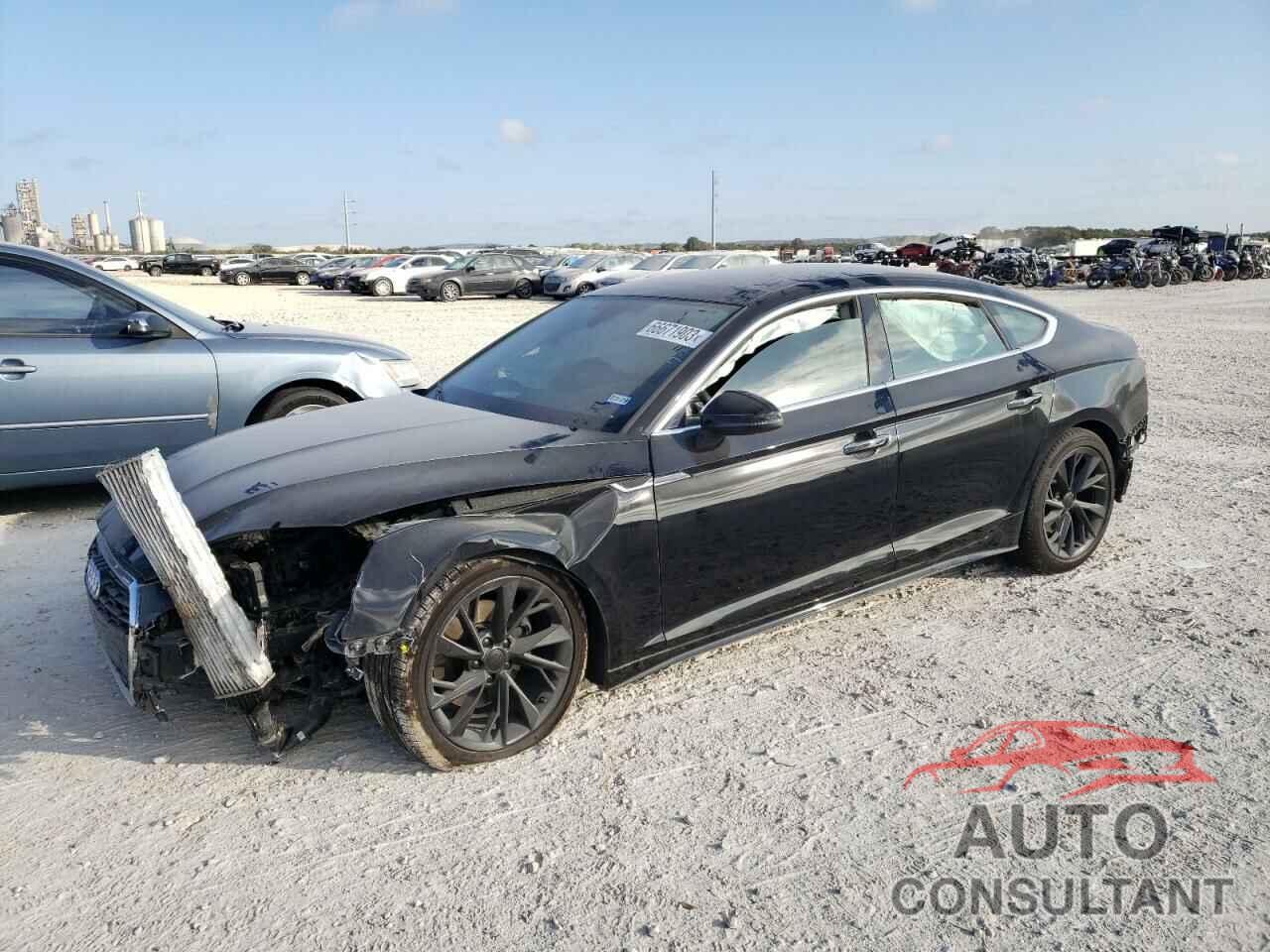 AUDI A5 2023 - WAUCBCF50PA009083