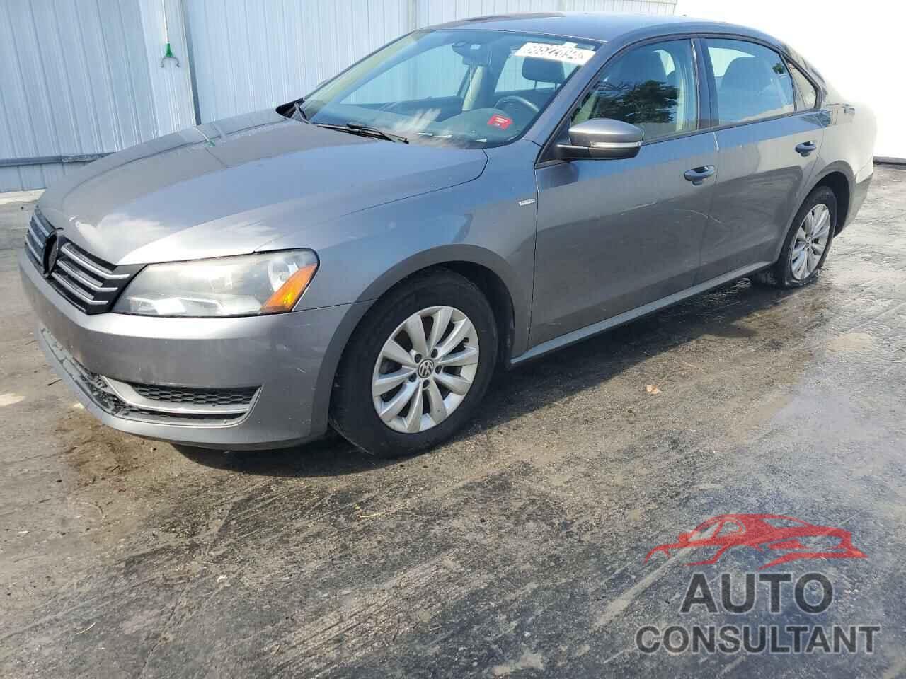 VOLKSWAGEN PASSAT 2015 - 1VWAT7A31FC057258