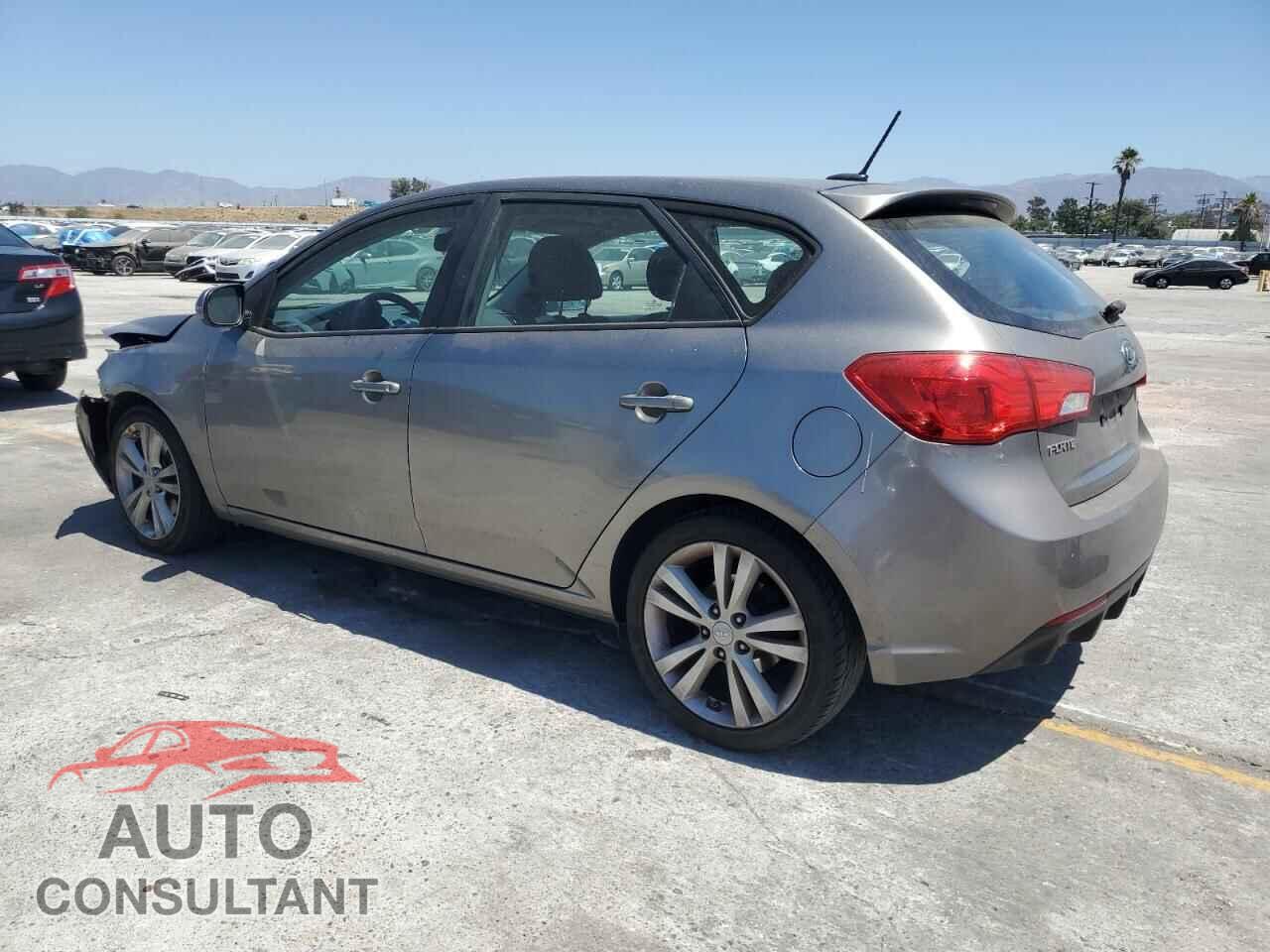 KIA FORTE 2011 - KNAFW5A33B5411149