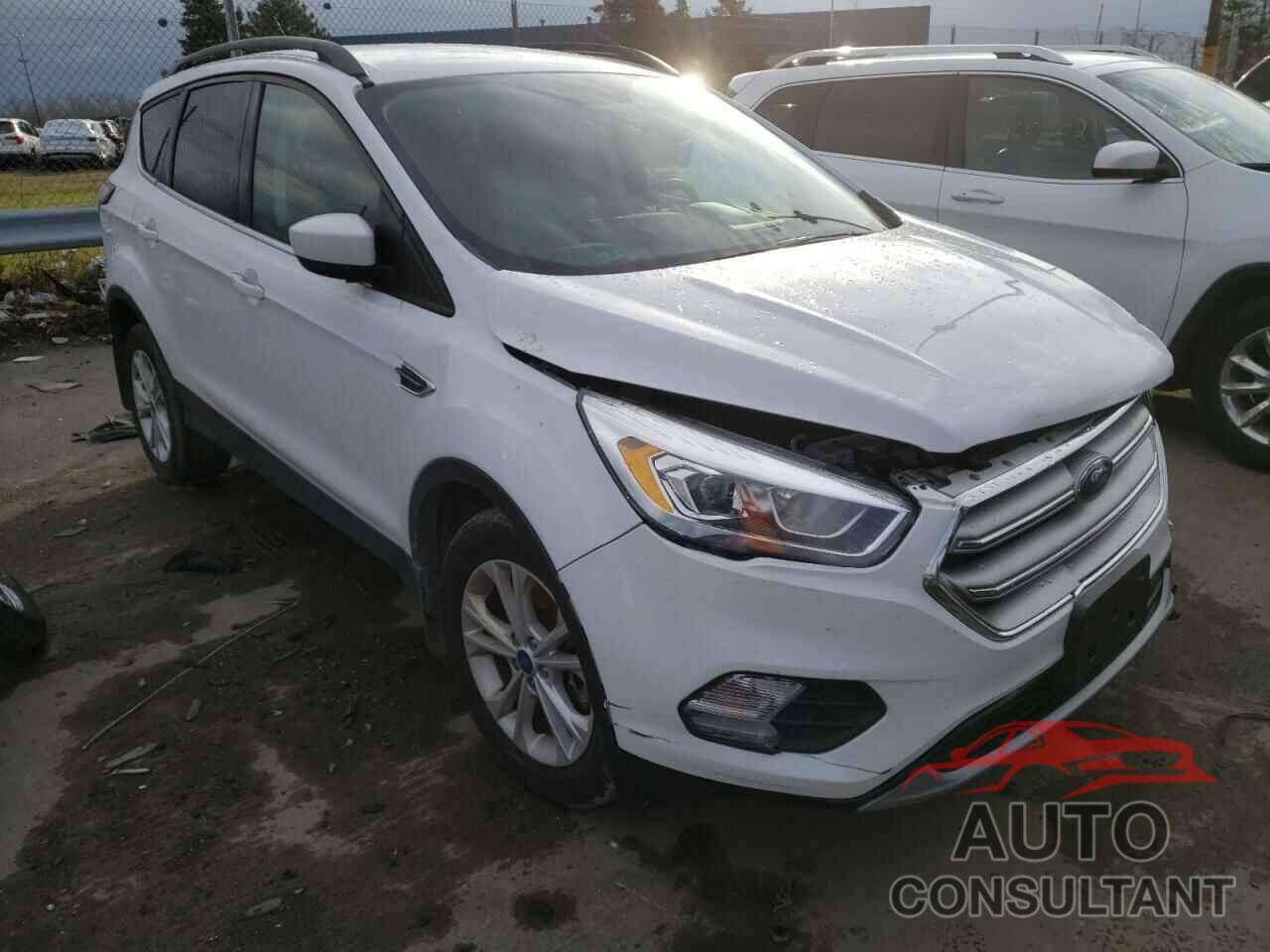 FORD ESCAPE 2017 - 1FMCU9G91HUE34034