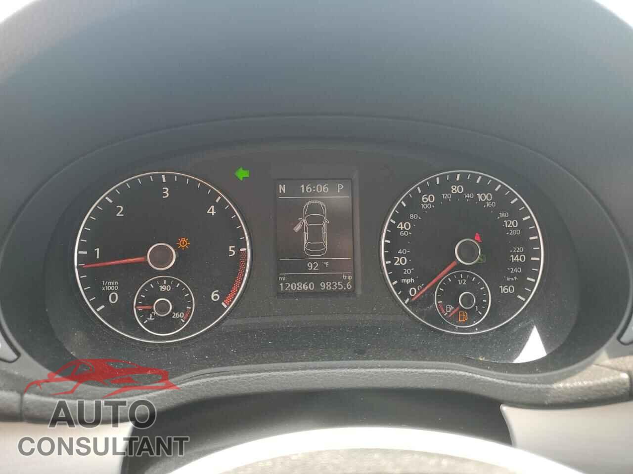 VOLKSWAGEN PASSAT 2013 - 1VWBN7A32DC089874