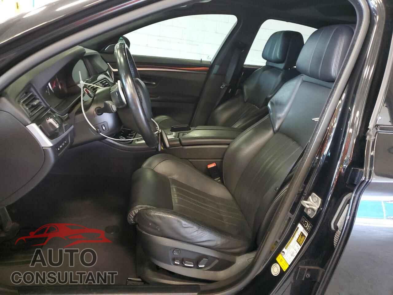 BMW M5 2013 - WBSFV9C56DD095582