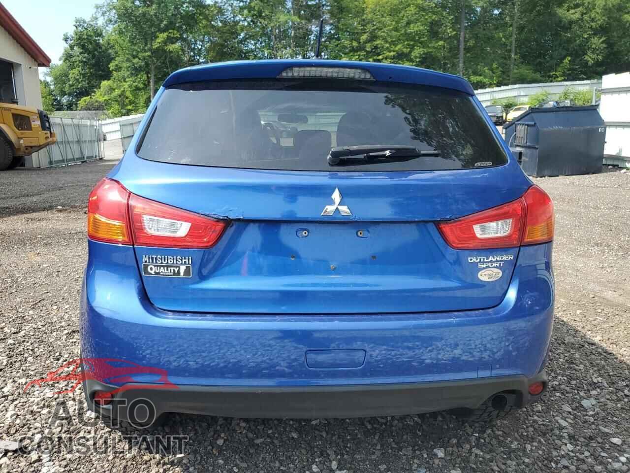 MITSUBISHI OUTLANDER 2015 - 4A4AR3AUXFE042354