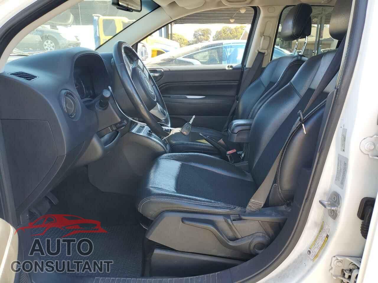 JEEP COMPASS 2016 - 1C4NJCEB3GD599882
