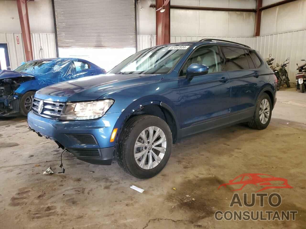 VOLKSWAGEN TIGUAN 2019 - 3VV0B7AX6KM152106