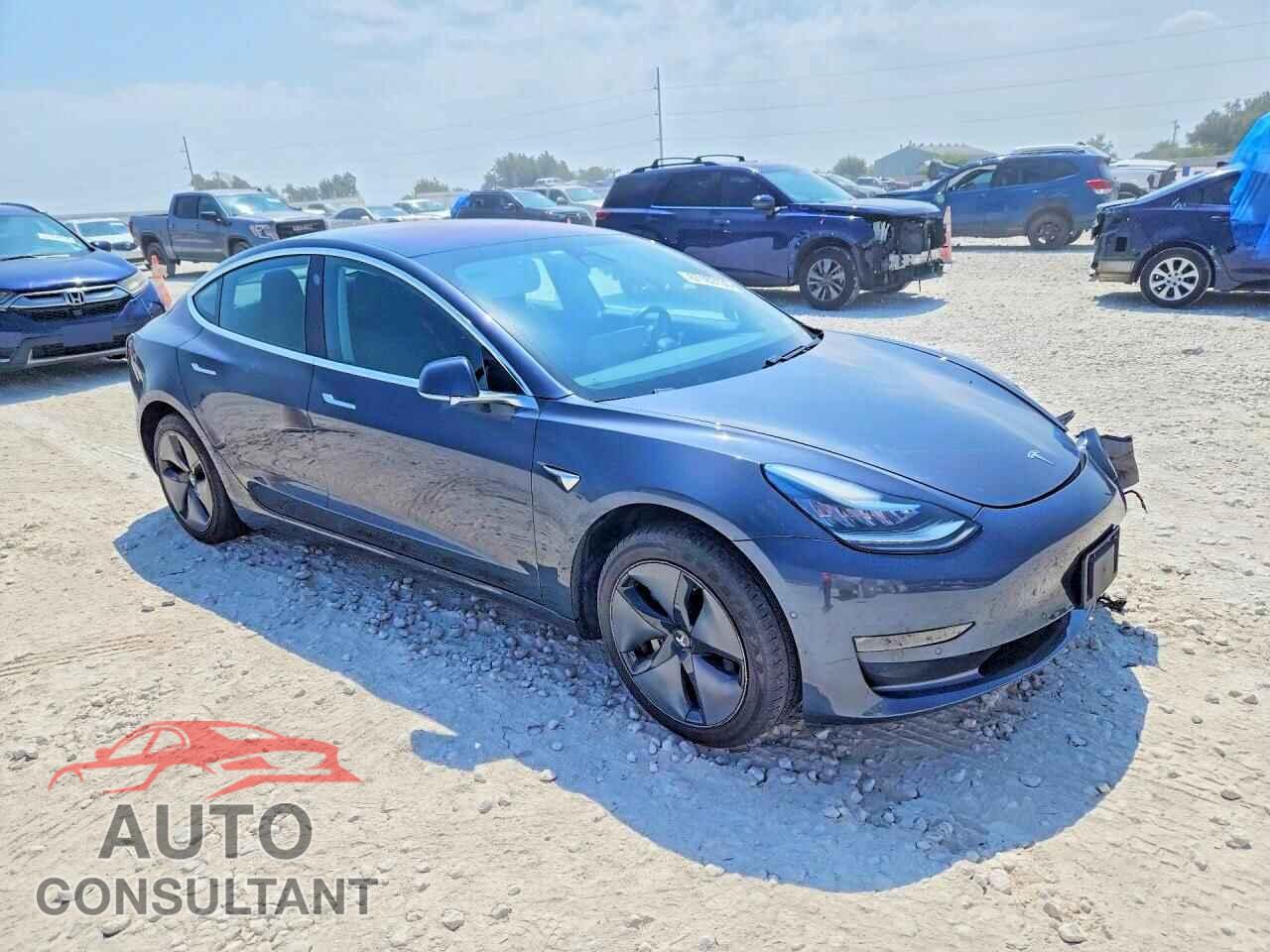 TESLA MODEL 3 2018 - 5YJ3E1EA9JF028114