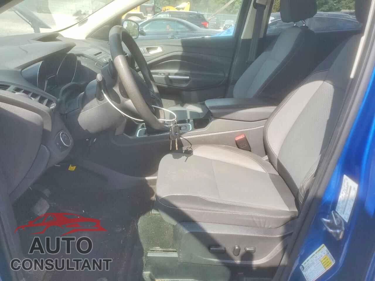 FORD ESCAPE 2017 - 1FMCU0G99HUD17183