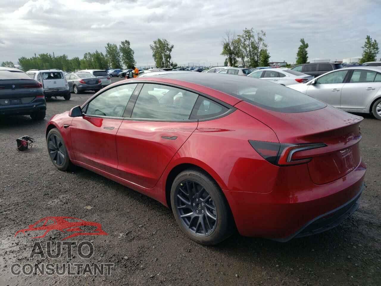 TESLA MODEL 3 2024 - LRW3E7FA8RC201063
