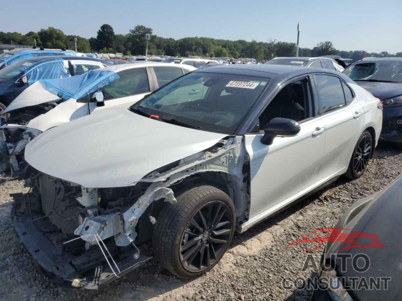 TOYOTA CAMRY 2021 - 4T1KZ1AK7MU059125
