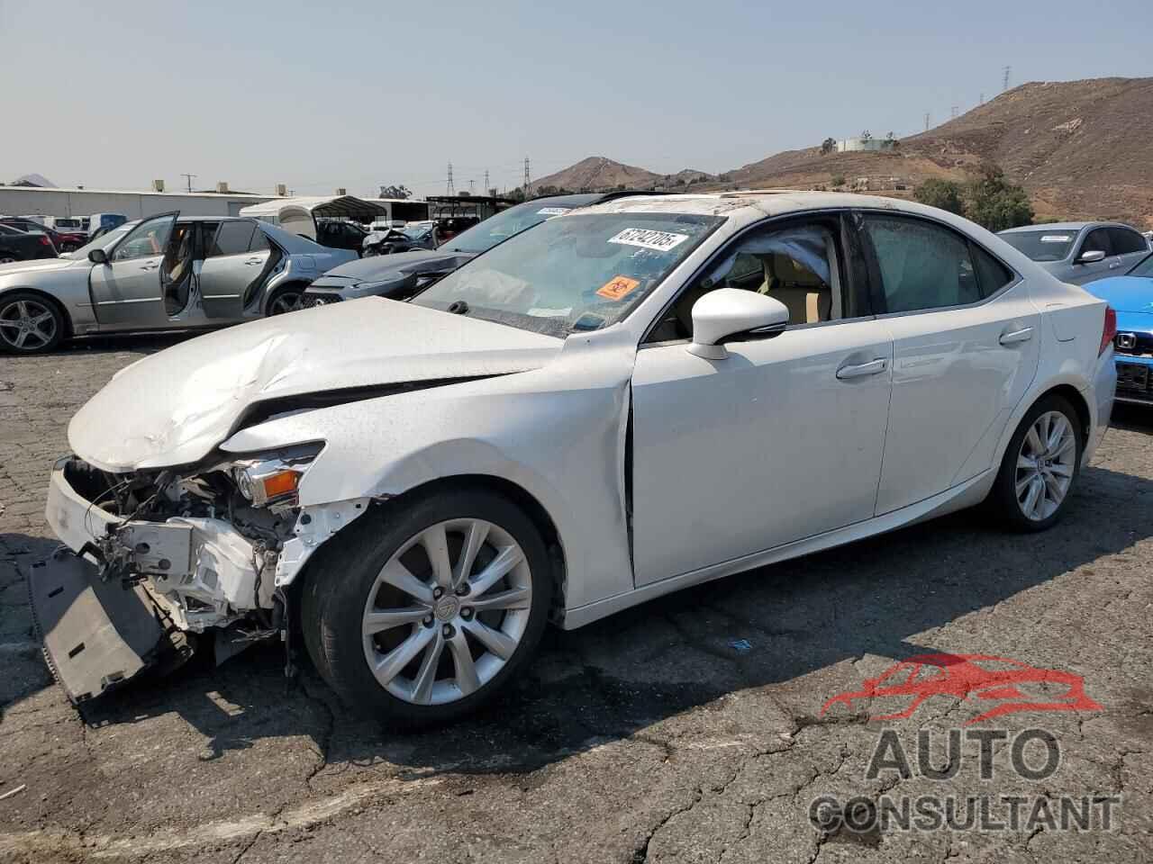 LEXUS IS 2016 - JTHBA1D29G5028964