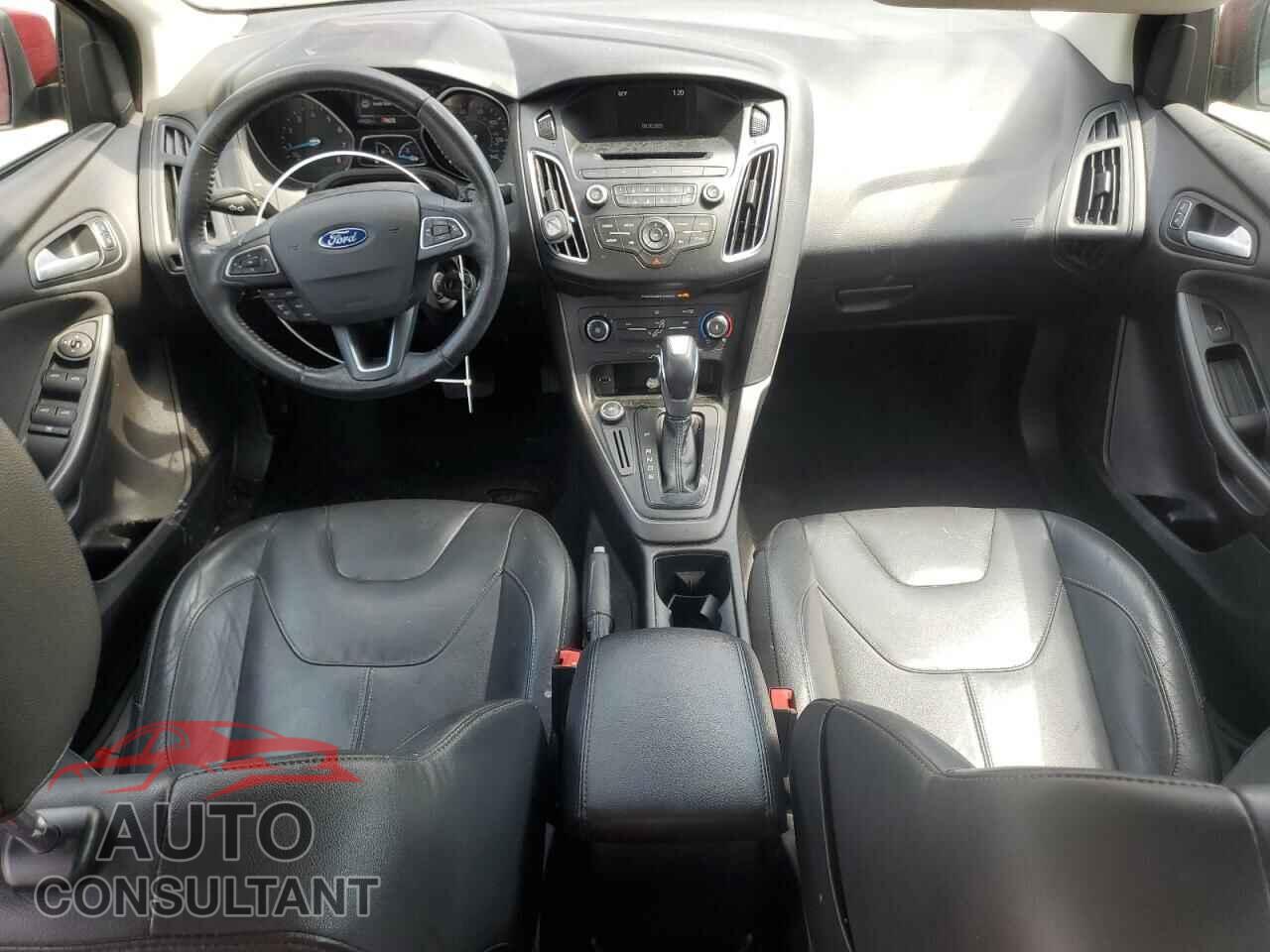 FORD FOCUS 2015 - 1FADP3F25FL326767