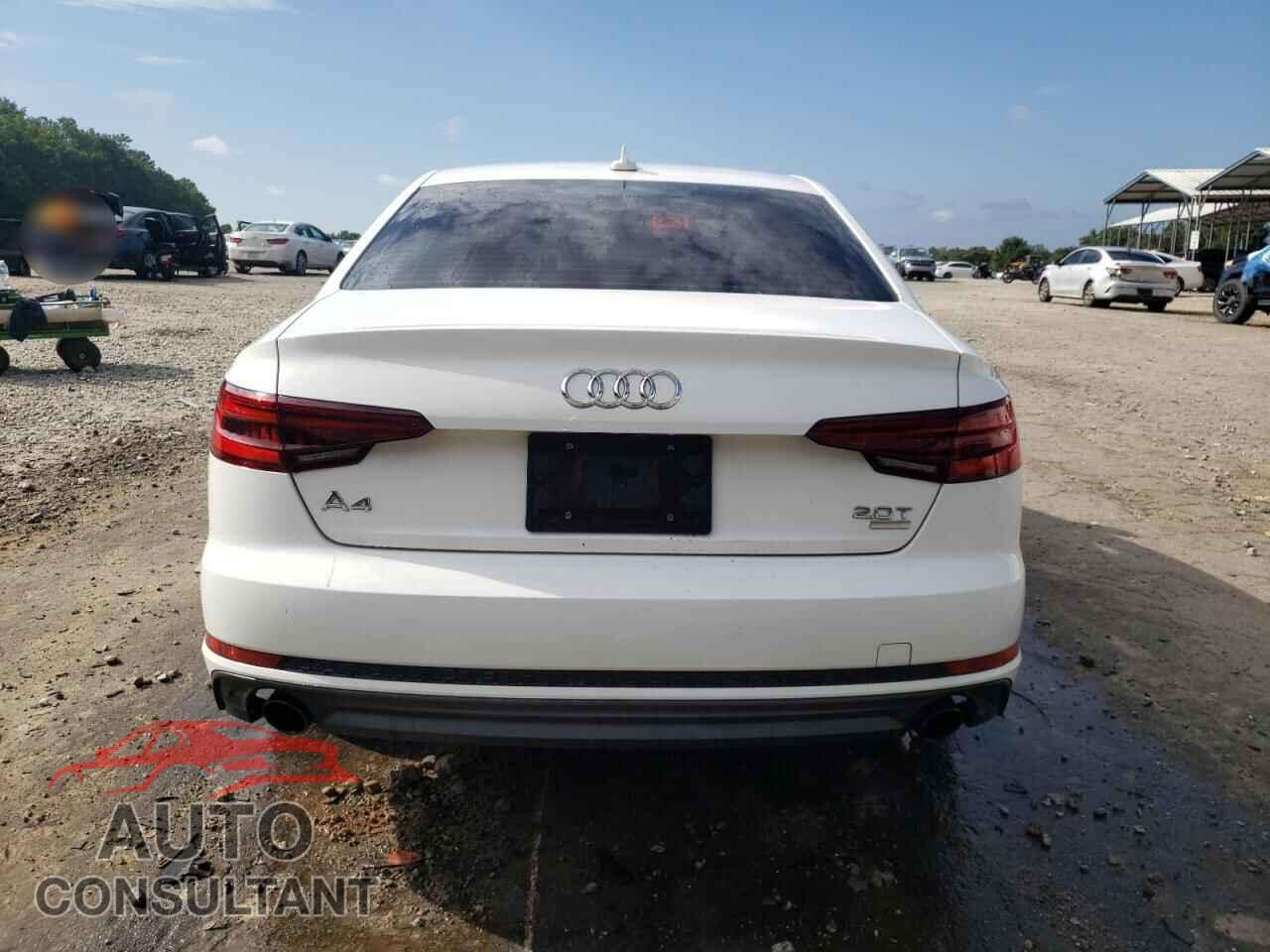 AUDI A4 2018 - WAUKMAF48JA173836
