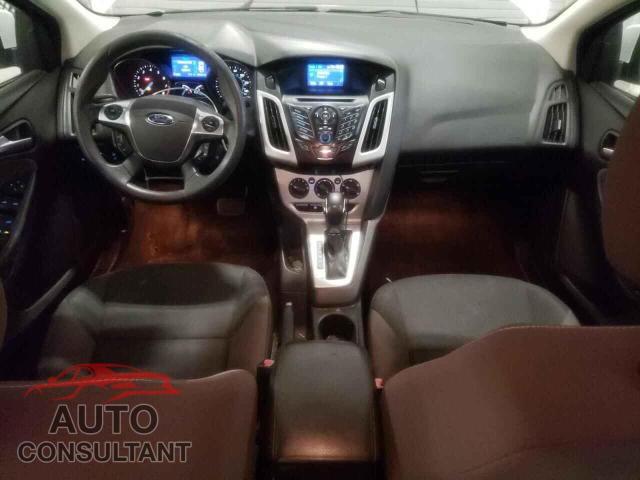 FORD FOCUS 2013 - 1FADP3F29DL308155