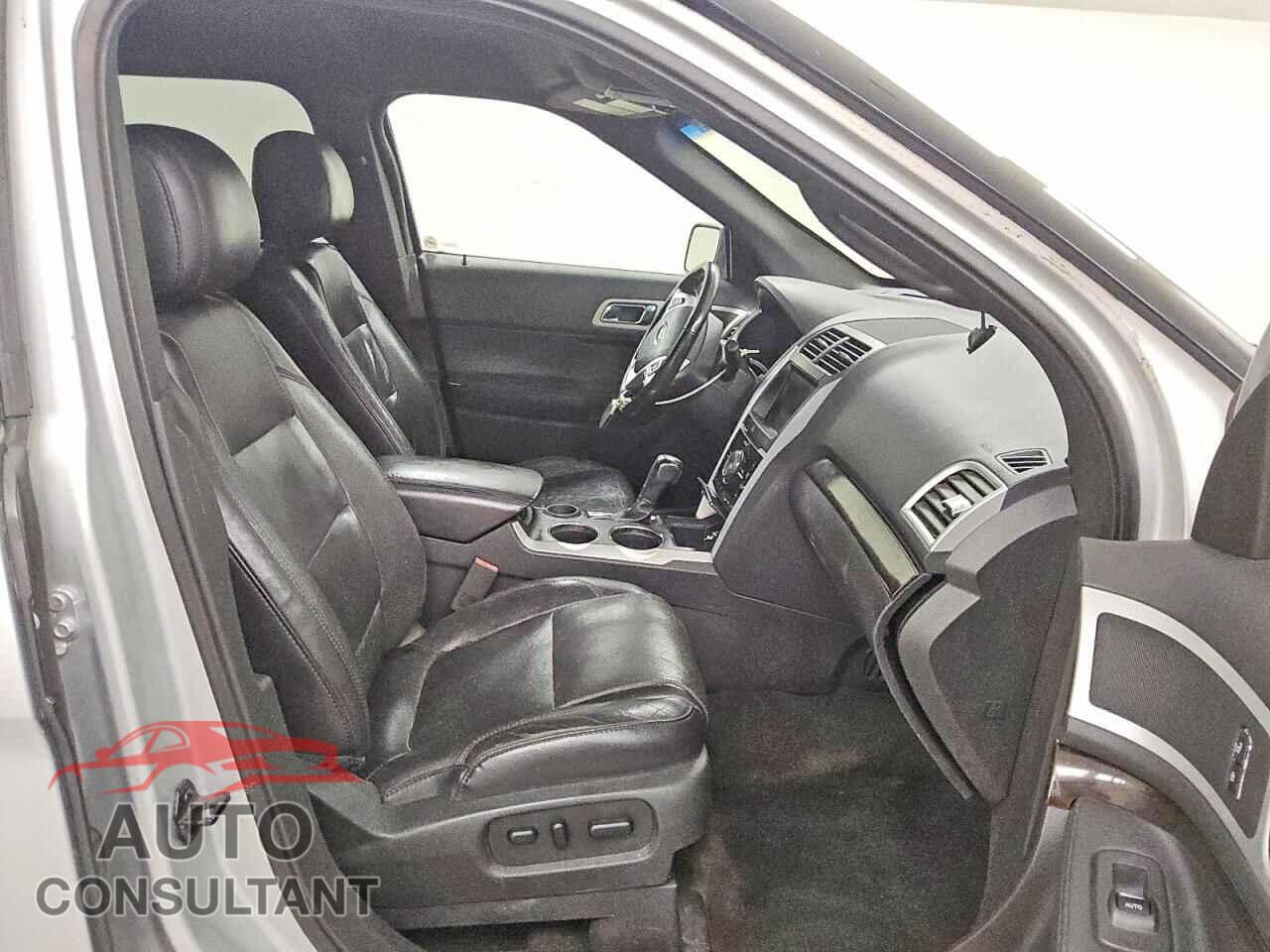 FORD EXPLORER 2013 - 1FM5K7F89DGB47531