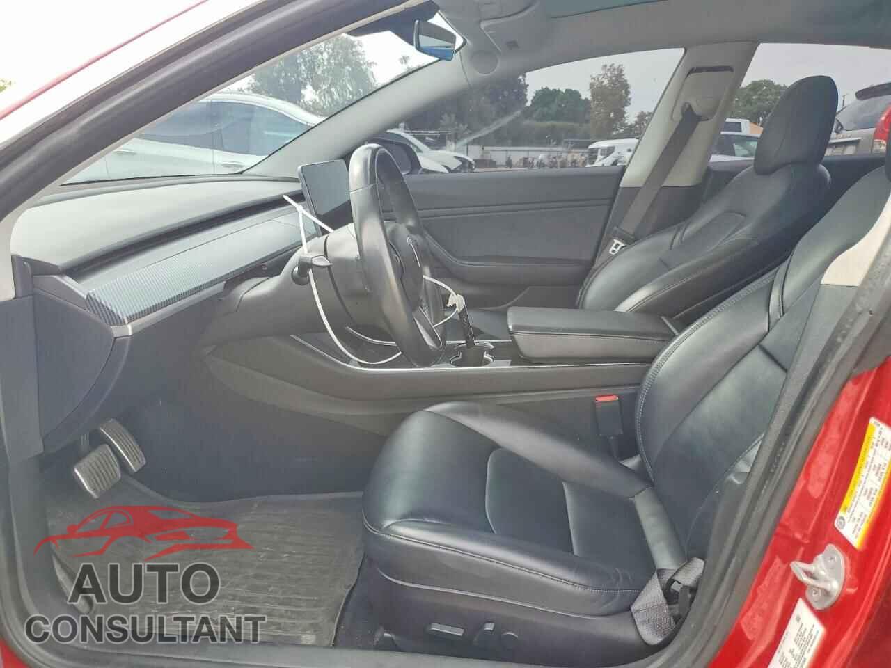TESLA MODEL 3 2018 - 5YJ3E1EA4JF037349