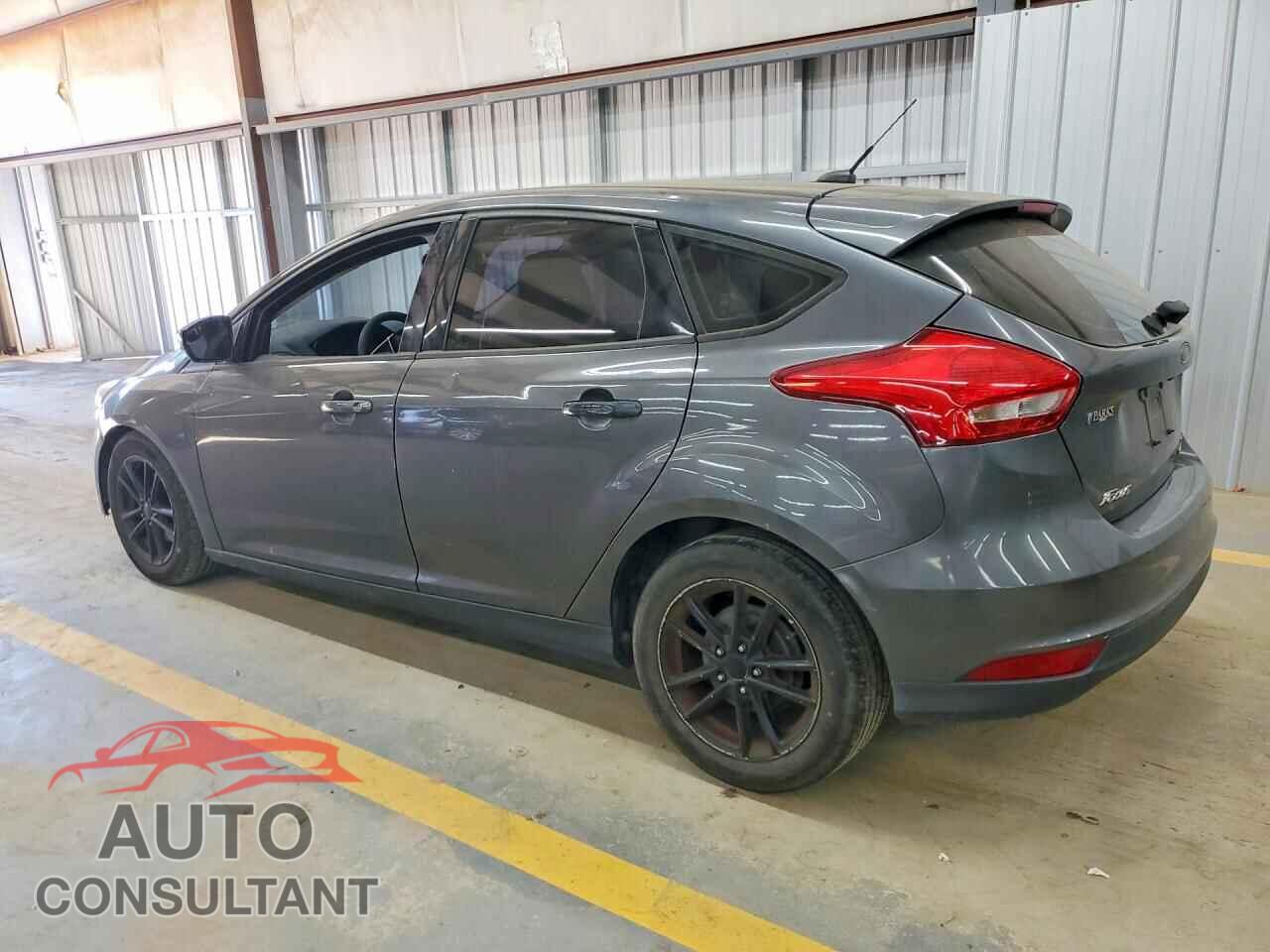 FORD FOCUS 2015 - 1FADP3K20FL223262