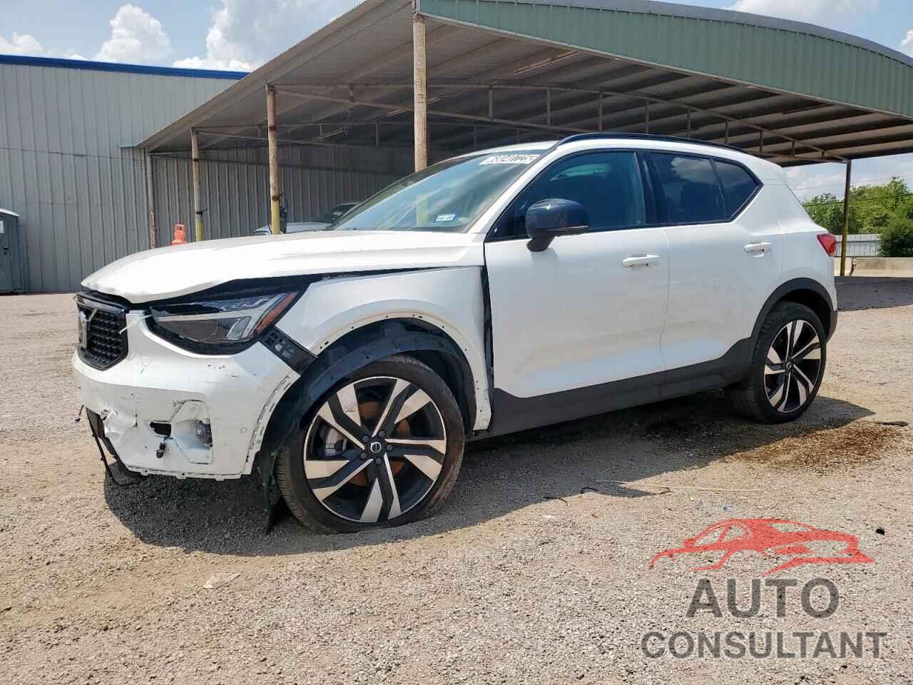 VOLVO XC40 PLUS 2025 - YV4L12UC5S2512349