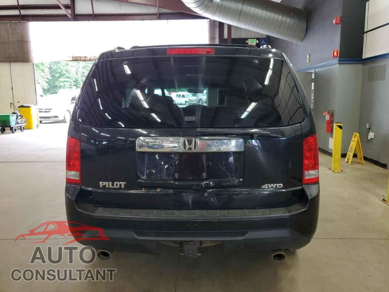HONDA PILOT 2014 - 5FNYF4H59EB014061