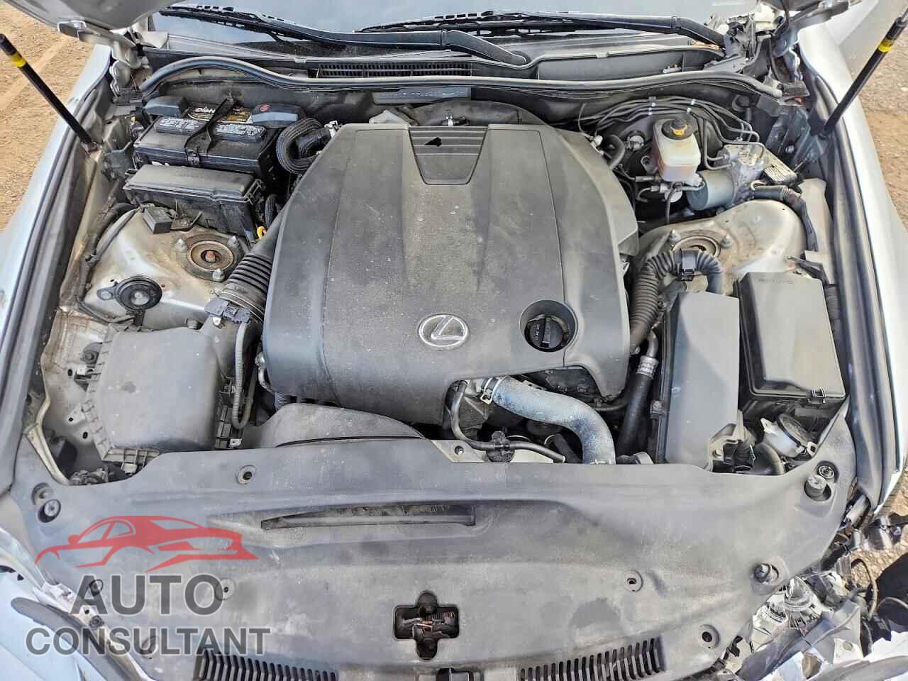 LEXUS IS 2014 - JTHCF1D24E5005143