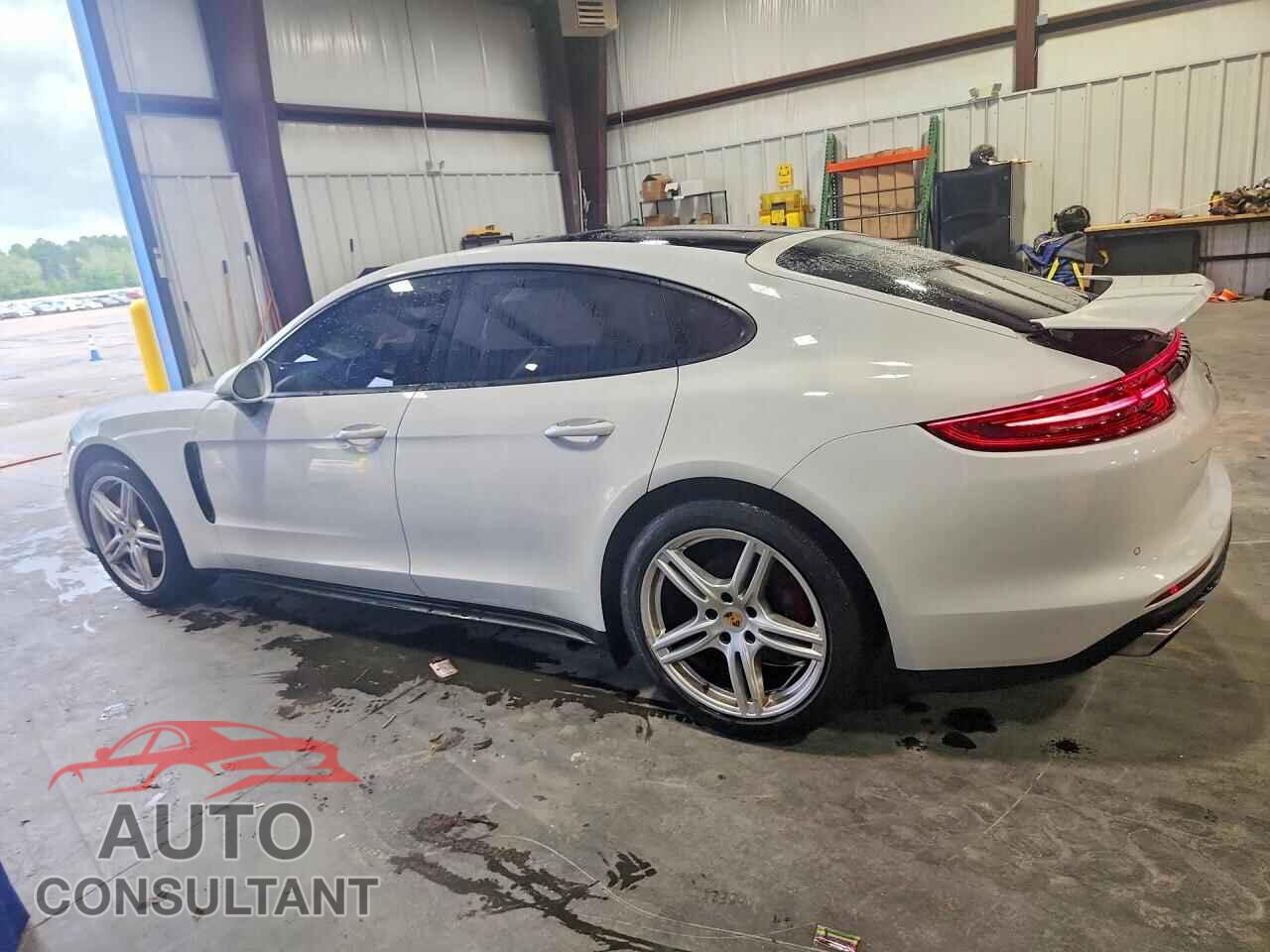 PORSCHE PANAMERA 2017 - WP0AA2A76HL100591