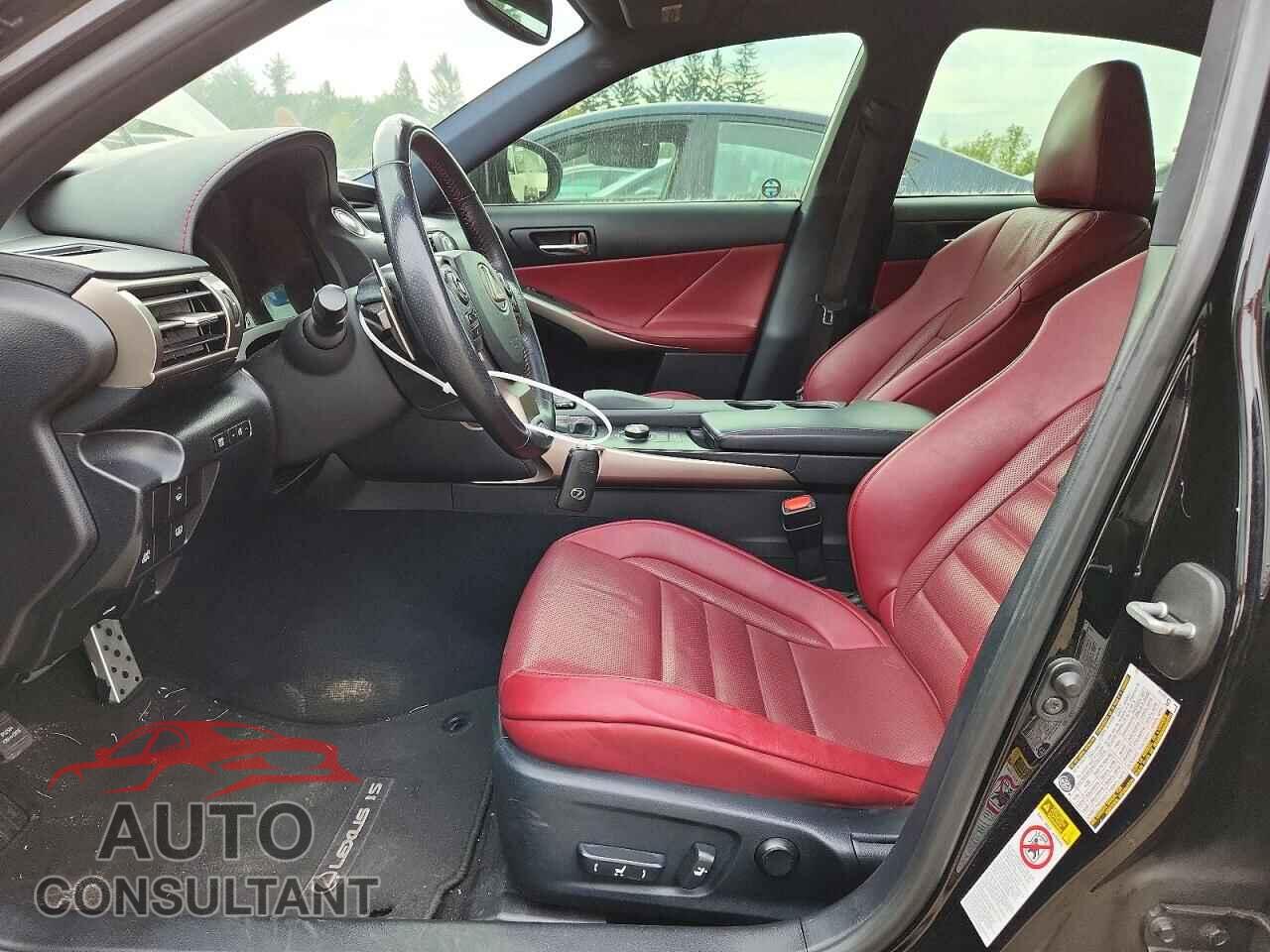 LEXUS IS 2015 - JTHCF1D24F5016676