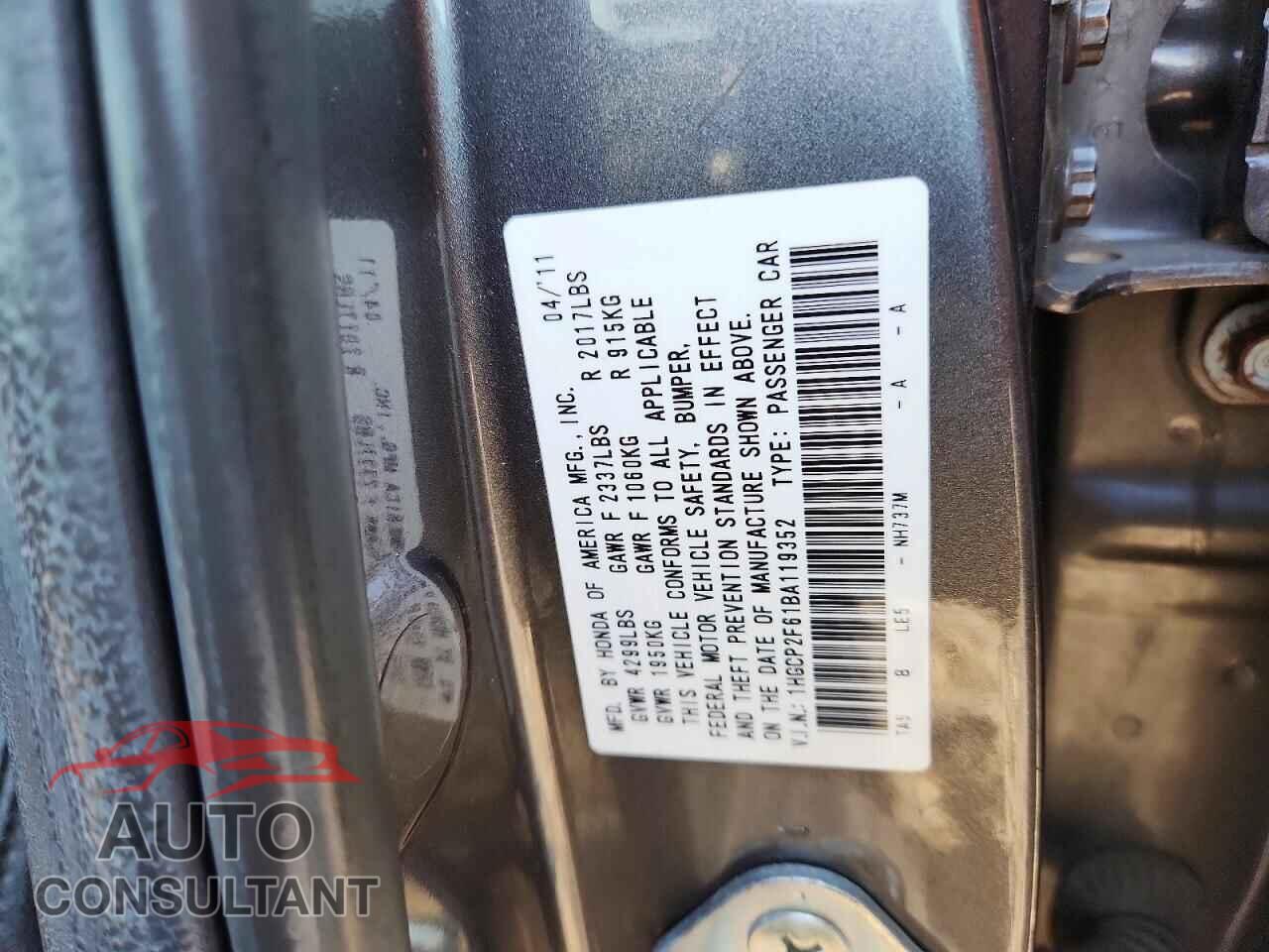HONDA ACCORD 2011 - 1HGCP2F61BA119352