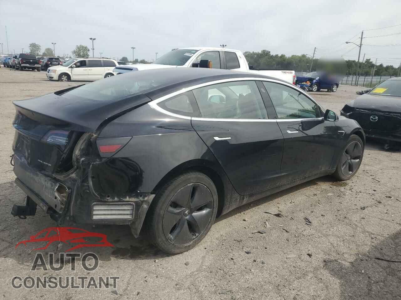 TESLA MODEL 3 2018 - 5YJ3E1EB9JF068203