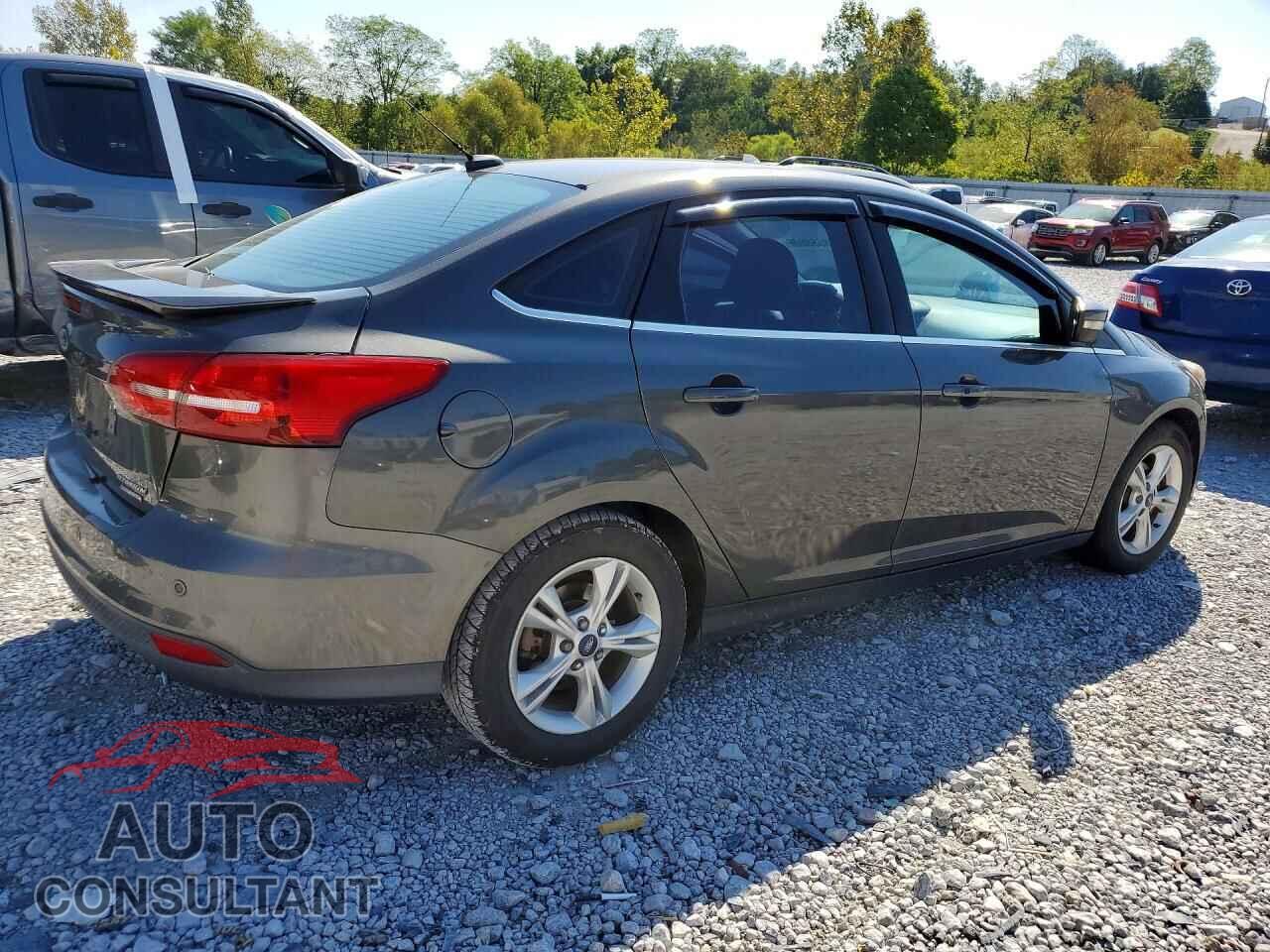 FORD FOCUS 2015 - 1FADP3J20FL379710