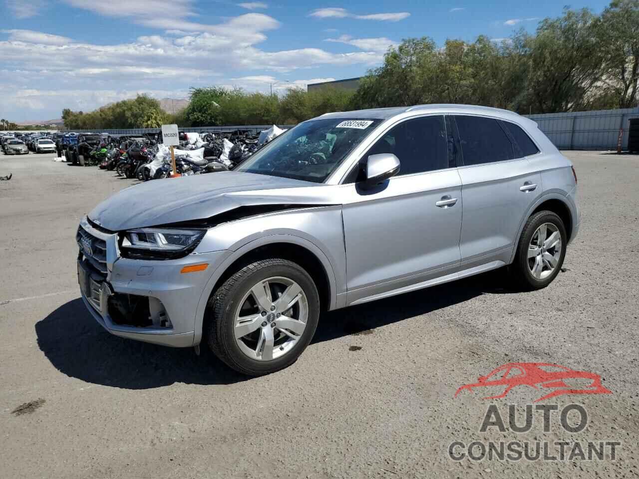 AUDI Q5 2018 - WA1BNAFY1J2033876