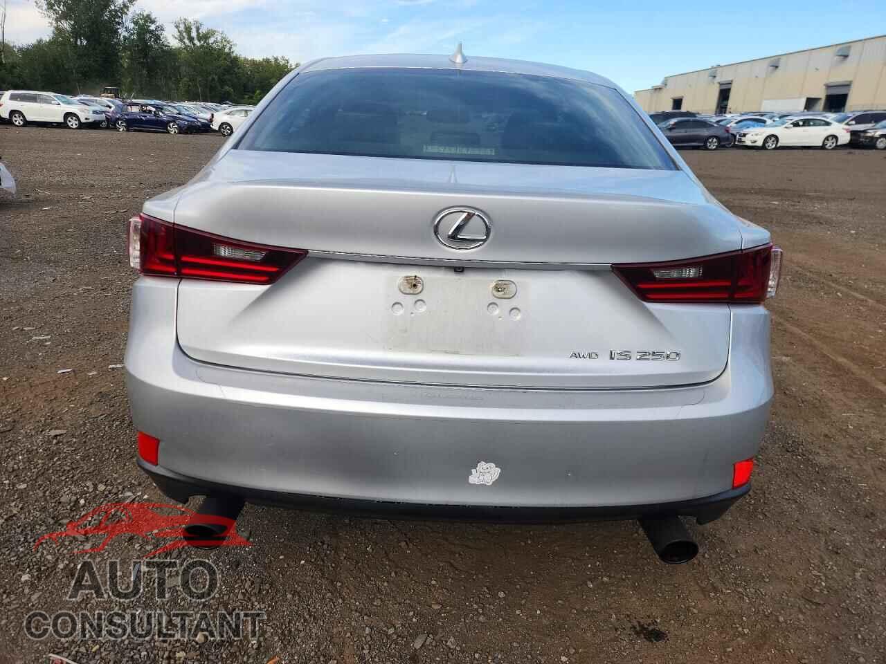LEXUS IS 2014 - JTHCF1D24E5005143