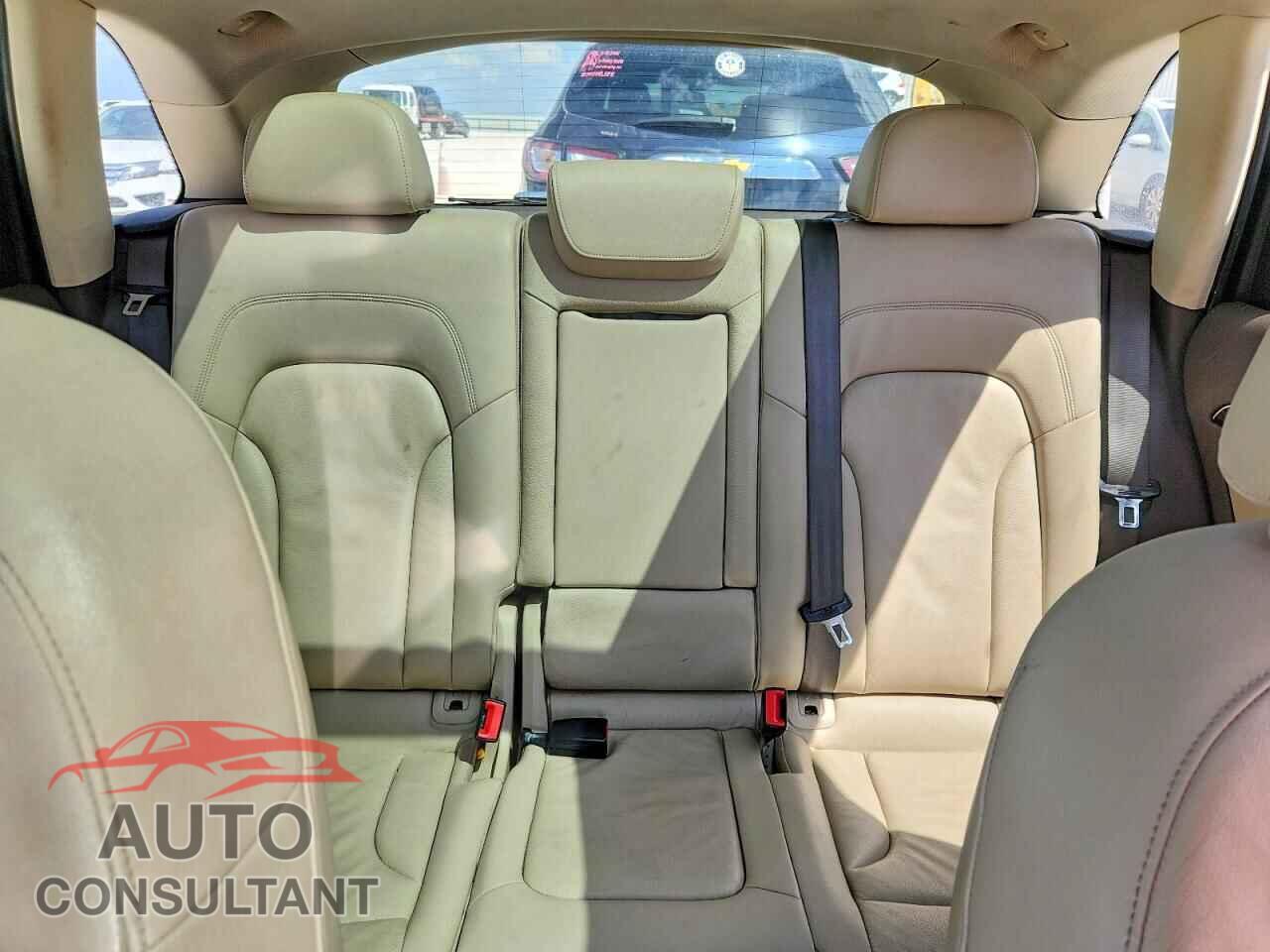 AUDI Q5 2013 - WA1LFAFP7DA011285