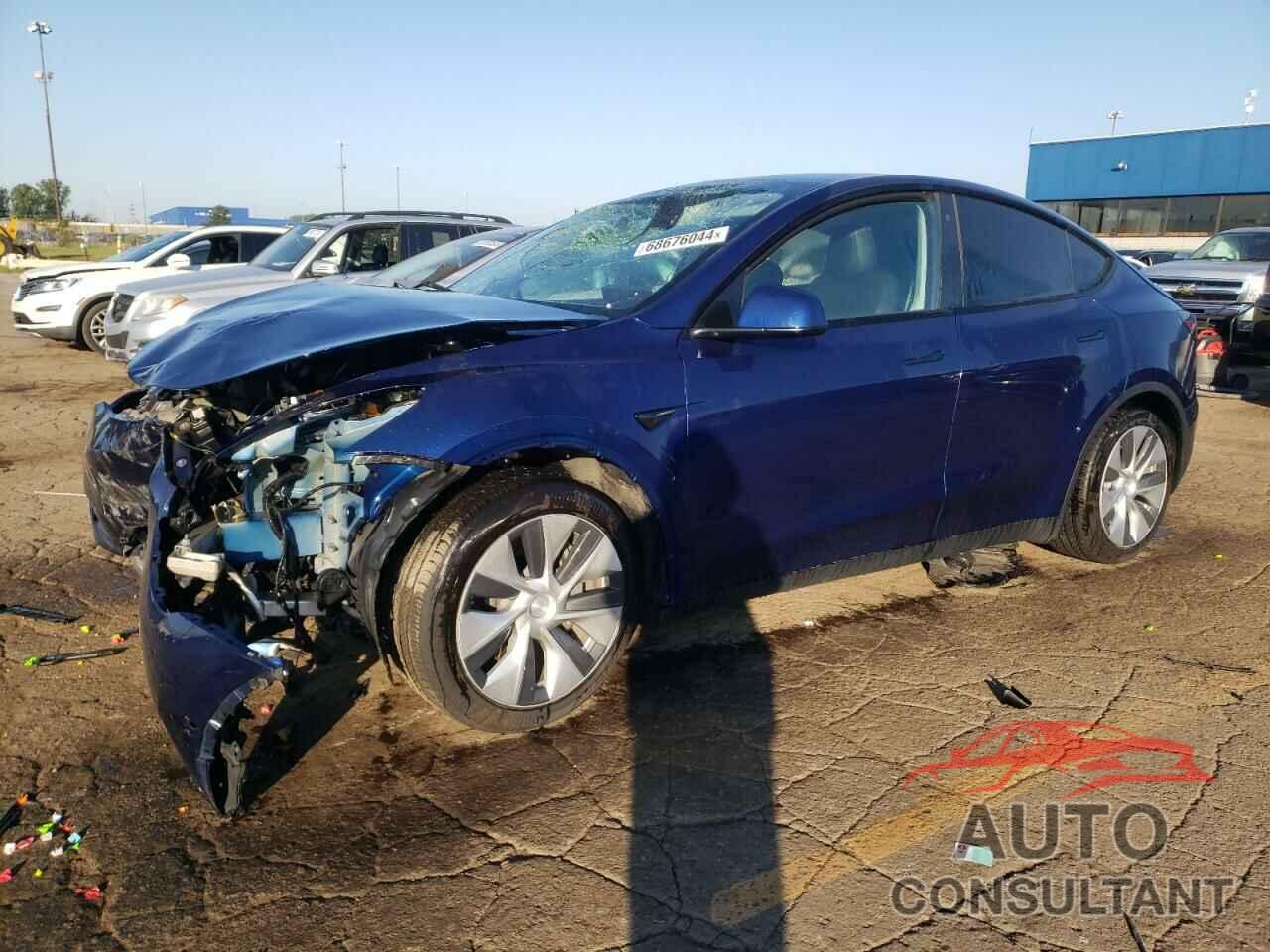 TESLA MODEL Y 2020 - 5YJYGDEE2LF043187