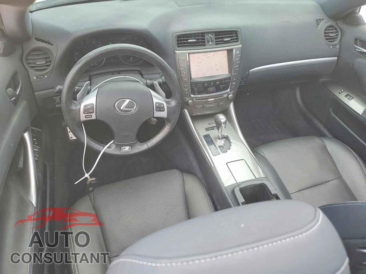 LEXUS IS 2014 - JTHFE2C27E2510859