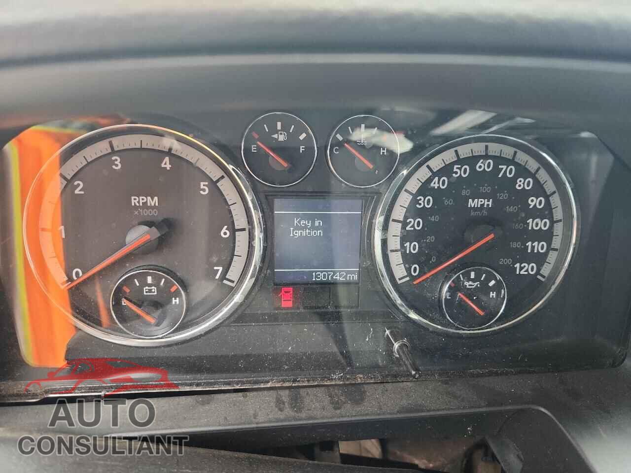 DODGE RAM 1500 2012 - 1C6RD7NT5CS327081