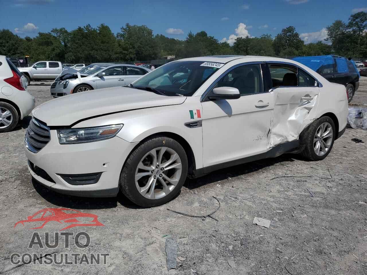 FORD TAURUS 2013 - 1FAHP2E86DG206015