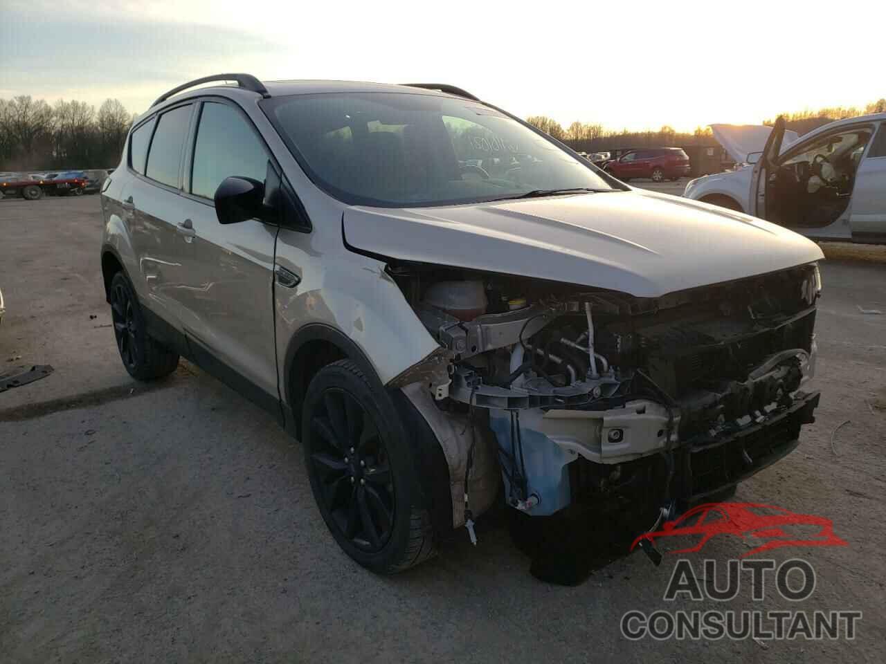 FORD ESCAPE 2017 - 1FMCU9GD3HUB76488