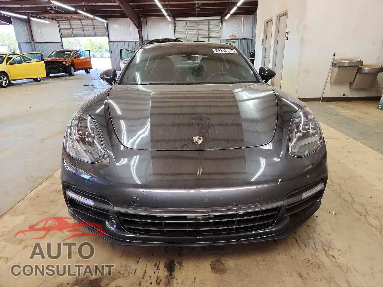 PORSCHE PANAMERA 2017 - WP0AA2A77HL101653