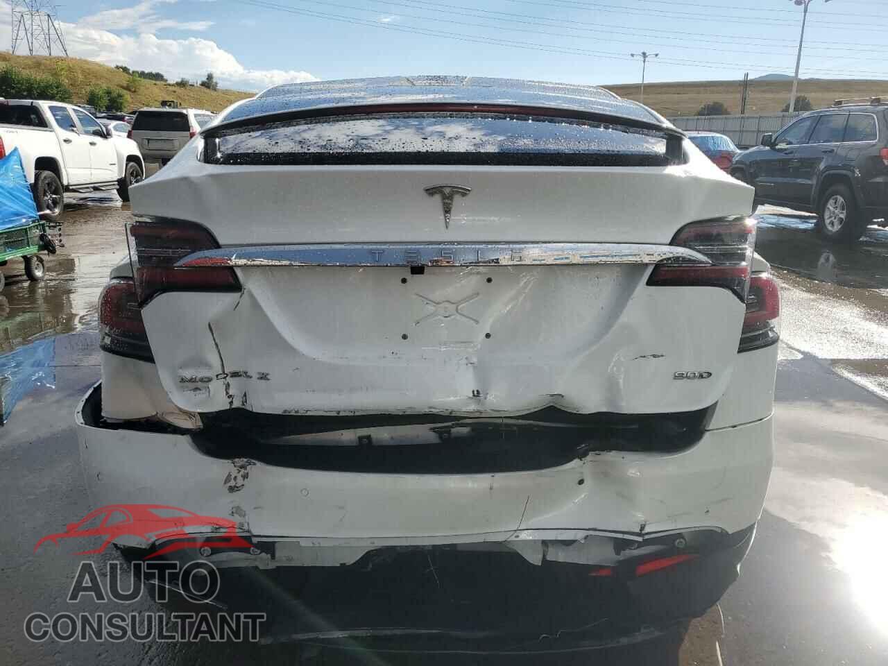 TESLA MODEL X 2016 - 5YJXCBE20GF005299