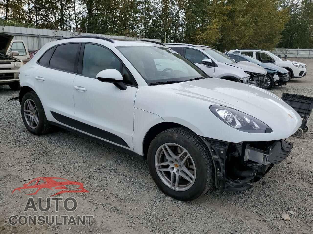 PORSCHE MACAN 2017 - WP1AA2A52HLB02884