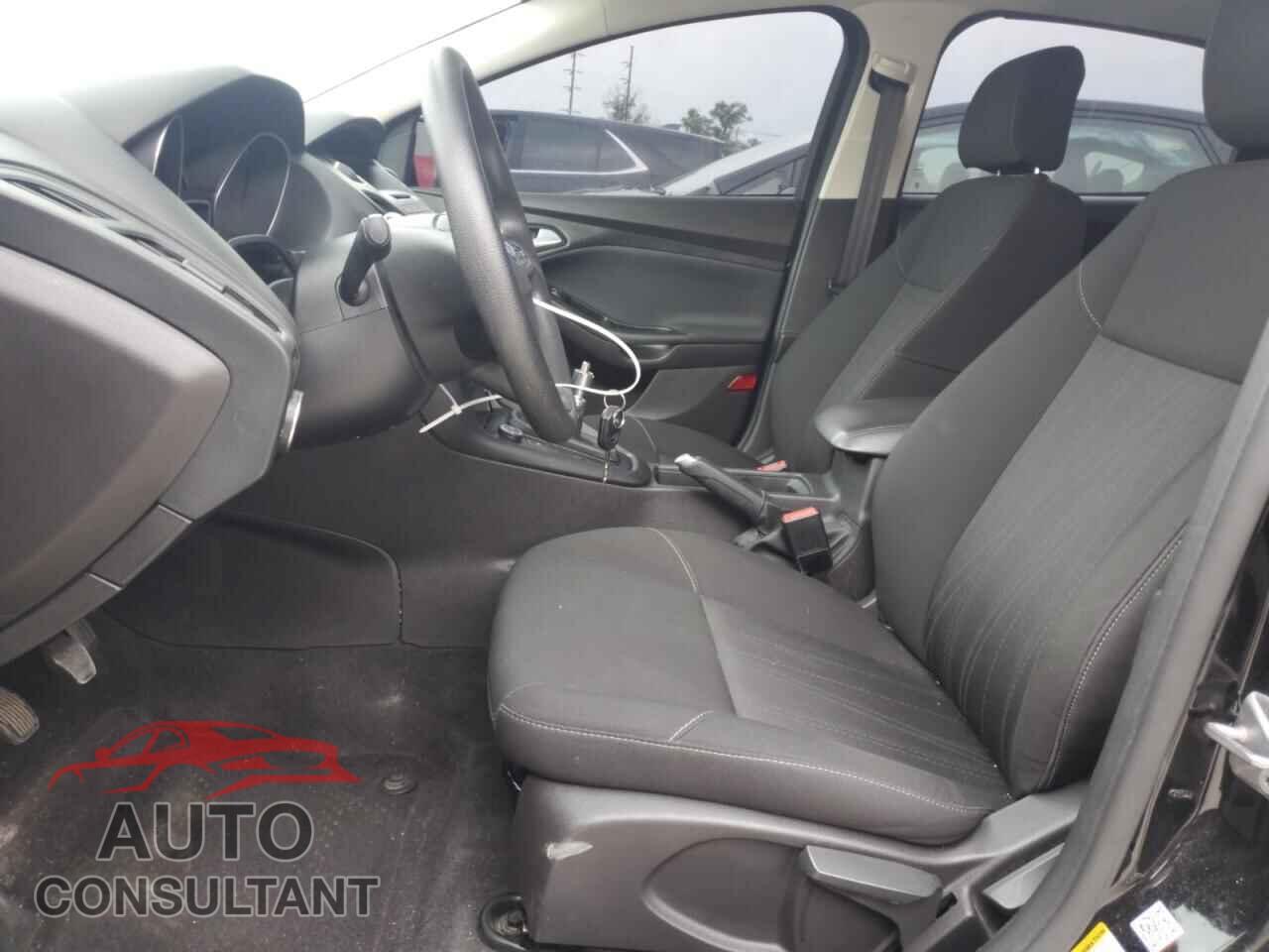 FORD FOCUS 2016 - 1FADP3KEXGL273629
