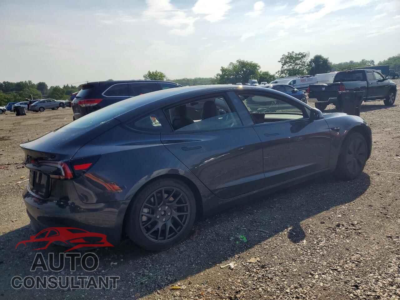 TESLA MODEL 3 2026 - 5YJ3E1EAXTF157966